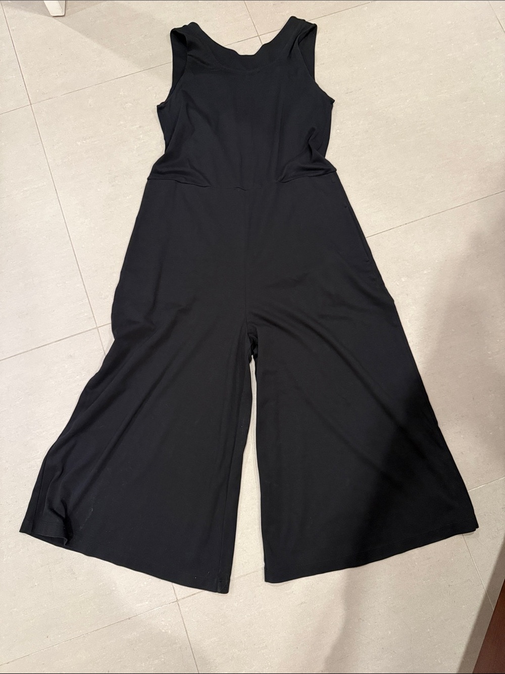 COS Wide-Leg Sleeveless Jumpsuit